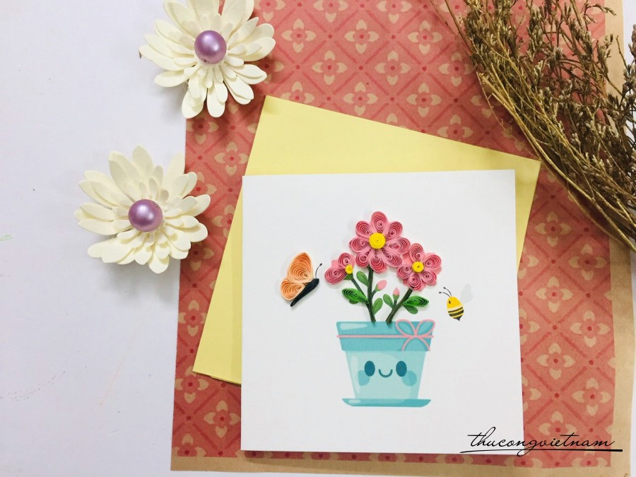 Thiệp quilling 10x10cm - Chậu hoa hồng